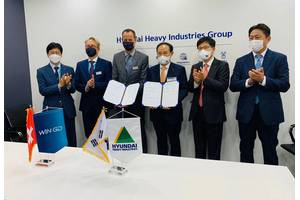 Signing ceremony hosted by HHI-EMD President & Chief Operating Officer Kwang-hean An and joined by WinGD’s Executive Vice President, R&D Dominik Schneiter and Executive Director Sales, Volkmar Galke. Image courtesy WinGD/HHI-EMD