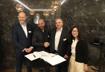 (from left): Poul Knudsgaard, Head of Four Stroke Denmark, Jan Zebitz, Head of Aft Ship & Propeller, Stjepan Kucifer, Managing Director MAN ES China Production, and Kui Xi, CFO MAN ES Shanghai China (Photo: MAN Energy Solutions)_ 