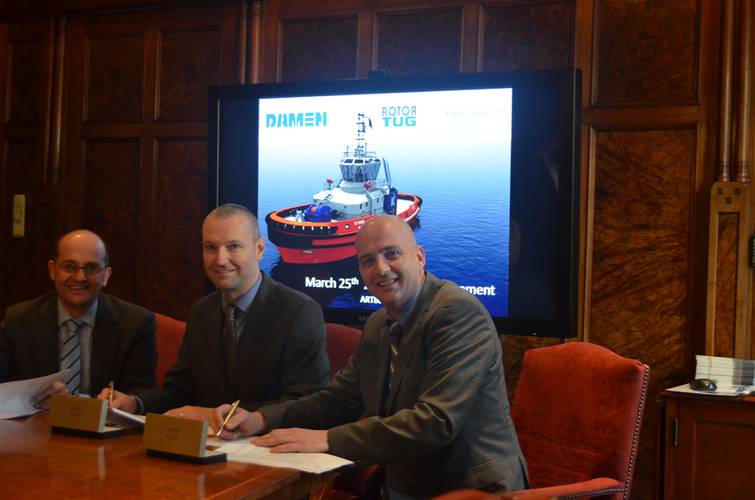 Left to Right: Mijndert Wiesenekker, Damen; Todd Barber, Robert Allan Ltd; Evan Willemsen, Rotortug