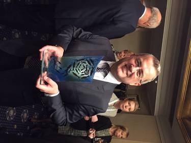 Thordon Bearings’ George Morrison was presented with the Tanker Shipping & Trade Environmental Award for the COMPAC system (Photo: Thordon Bearings)